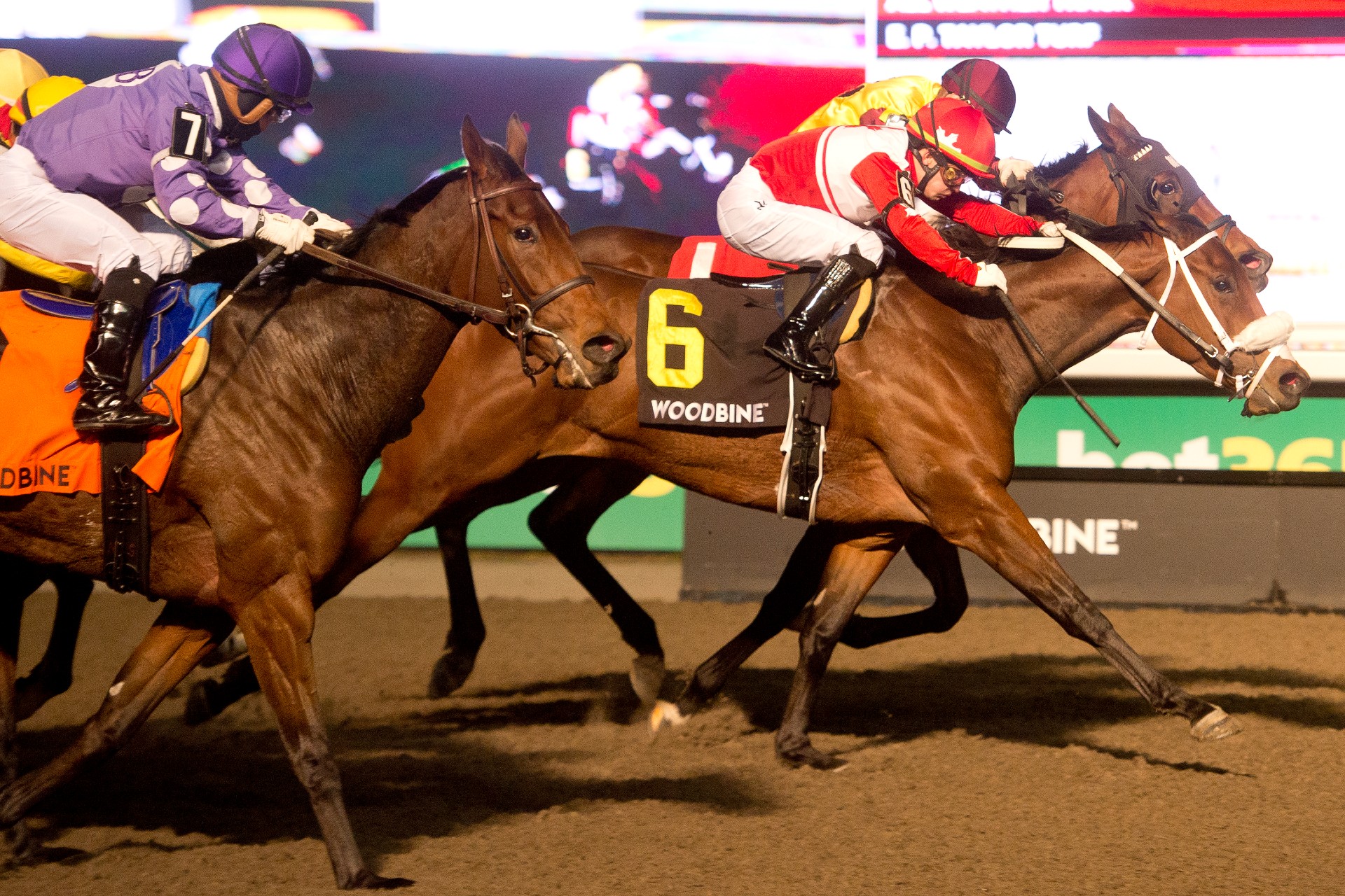 War Painter brushes to lead late in Ashbridges Bay